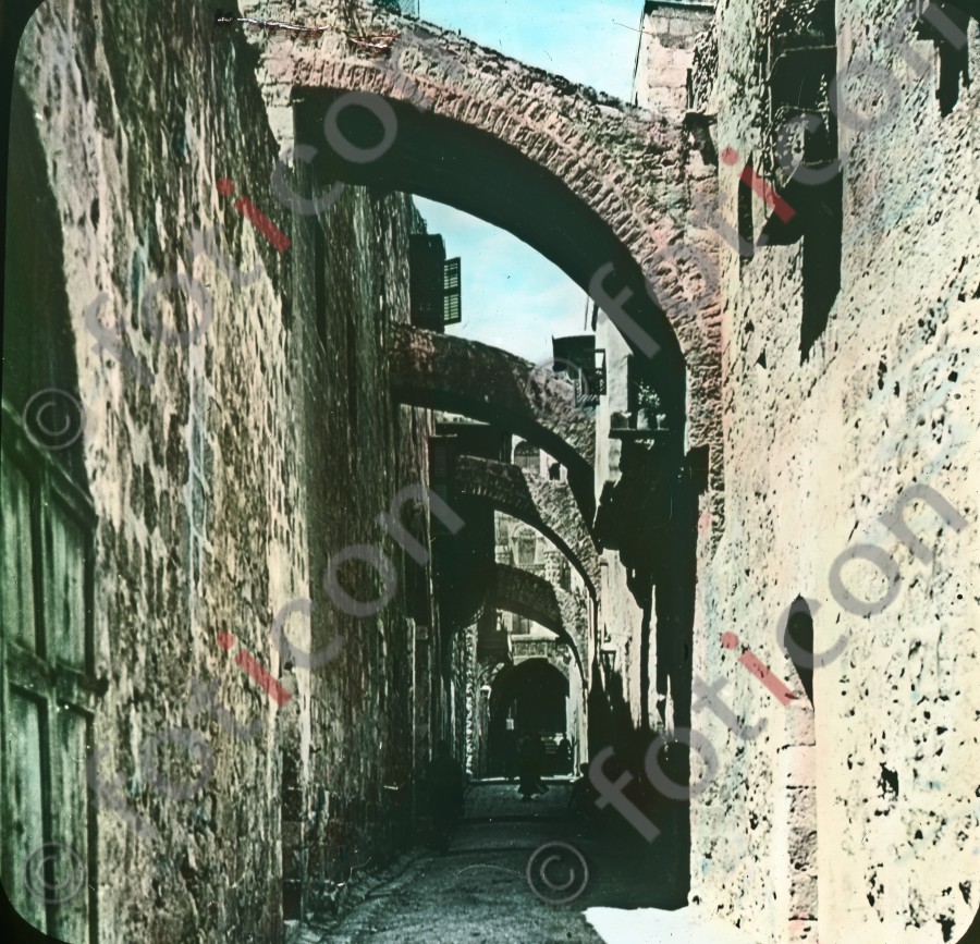 Die Via Dolorosa | The Via Dolorosa - Foto foticon-simon-054-014.jpg | foticon.de - Bilddatenbank für Motive aus Geschichte und Kultur